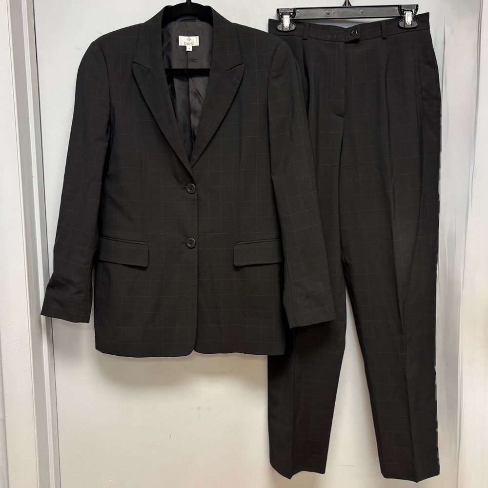 Zanella “Michelle” Wool Stretch Suit Set Blazer & Trouser – Size 6 Made in Italy